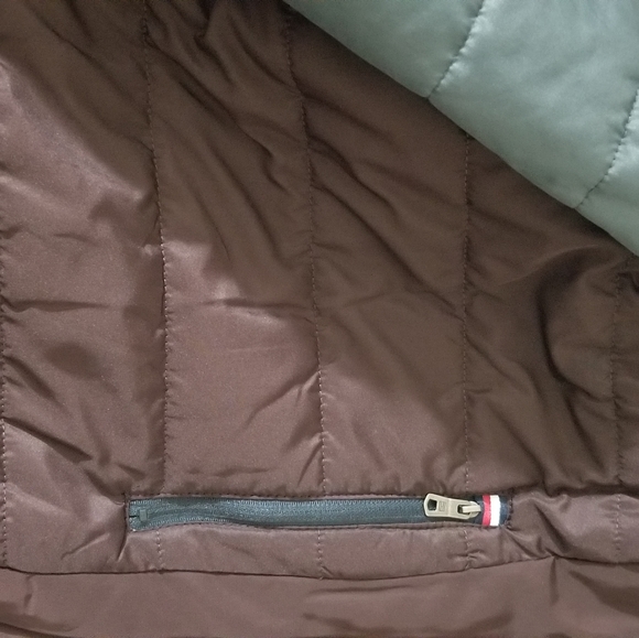 Tommy Hilfiger jacket - Picture 10 of 10